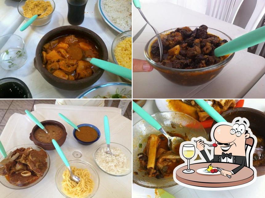 Platos en Restaurante Tia Santa