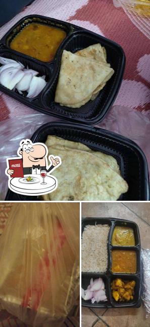 Food at Ratan Bhojnalaya And Kachori