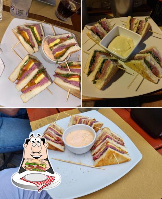 Club sandwich al On The Road Santorso