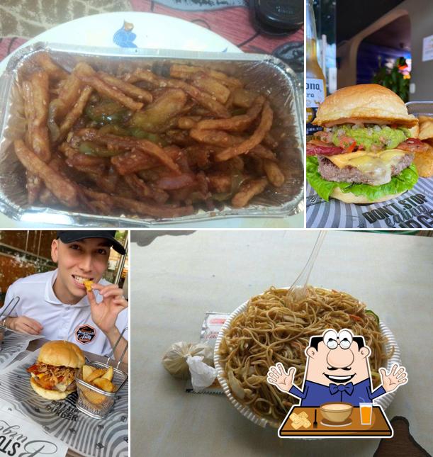 Pulled pork sandwich at Burger Bites & More