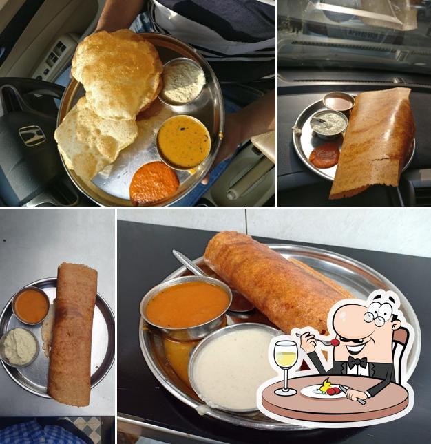 Meals at Hyderabad Tiffin Center