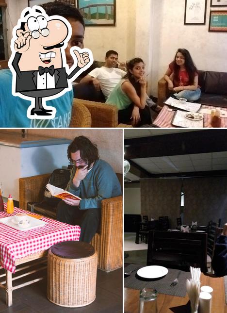 Check out how Bakes 'N' Brews looks inside