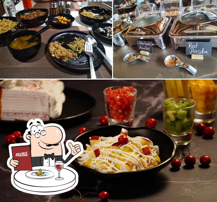 Food at Mad Over Grills Sama Savli