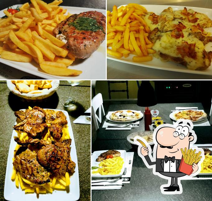 Ordina le patatine fritte a Industry Pub