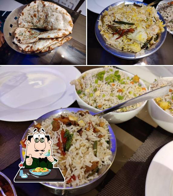 Food at Tris Planet - Hotel & Restaurant