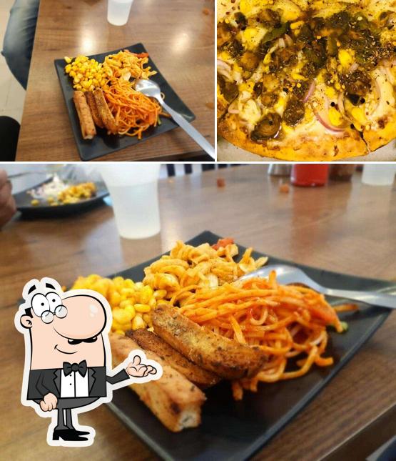 Sam's PIZZA is distinguished by interior and food