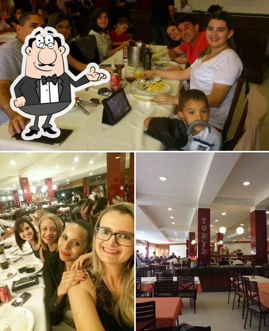 O interior do Churrascaria Portal Grill