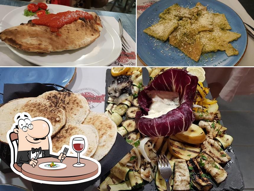 Platti al Pizzeria Country Ristorante e Panigacceria