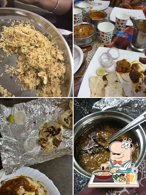 Fried rice at Lovely Punjabi Dhaba