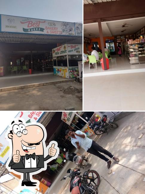 Best Bakes and juice point