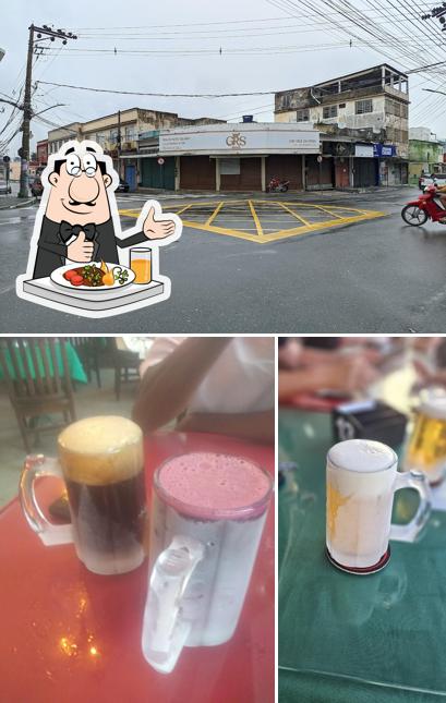 Esta é a imagem ilustrando comida e exterior a Tradição Portuguesa