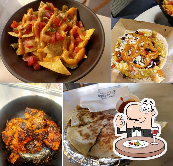 California Burrito Mexican Kitchen @ HSR