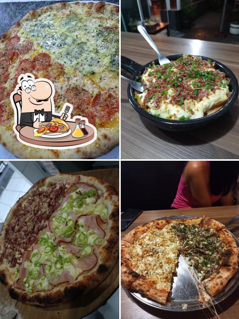 Escolha pizza no Roswell Grill Burger