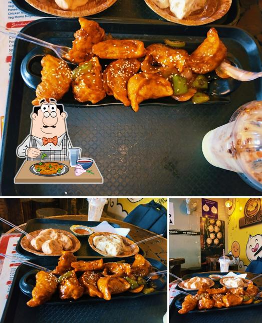 Chicken wings at UK07 MOMOS