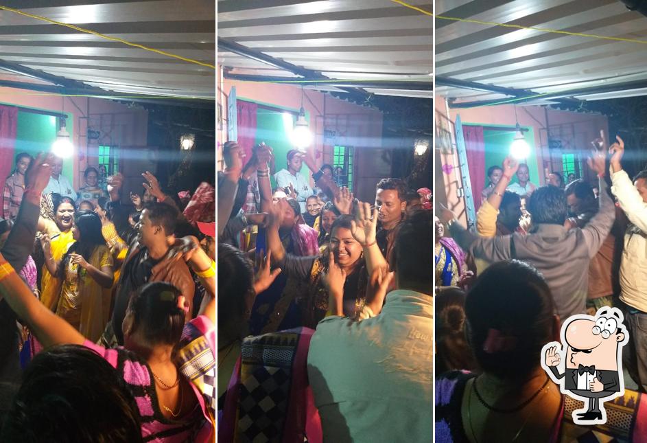 See the image of Hungry Folks