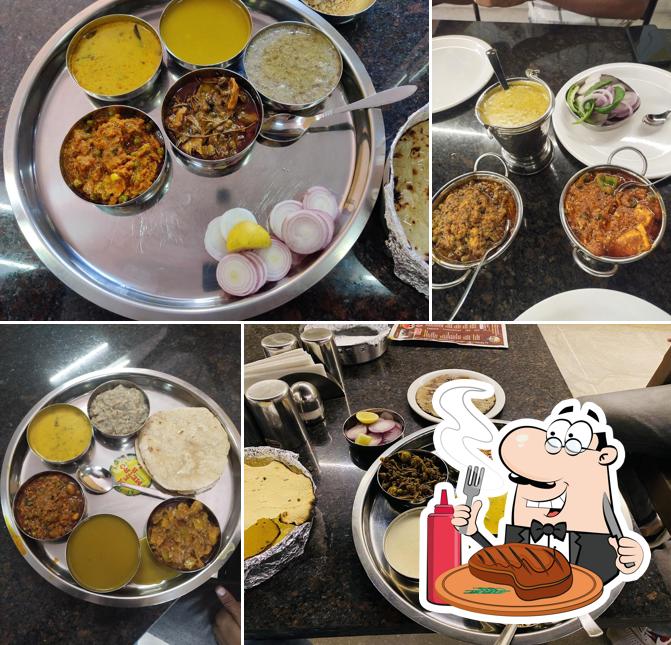 Jaaton Ri Dhani Restaurant (जाटों री ढाणी रेस्टोरेंट)