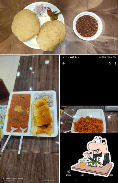 Food at Satu's Sweets Snacks & Namkeen