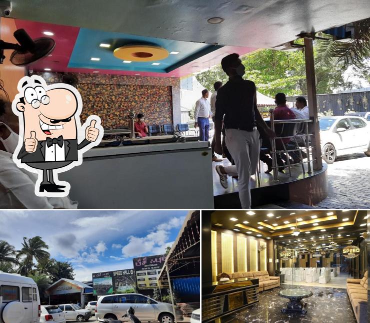 Busy Food Hall picture