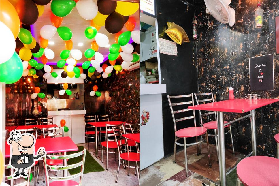 Check out how Roms Pizza looks inside