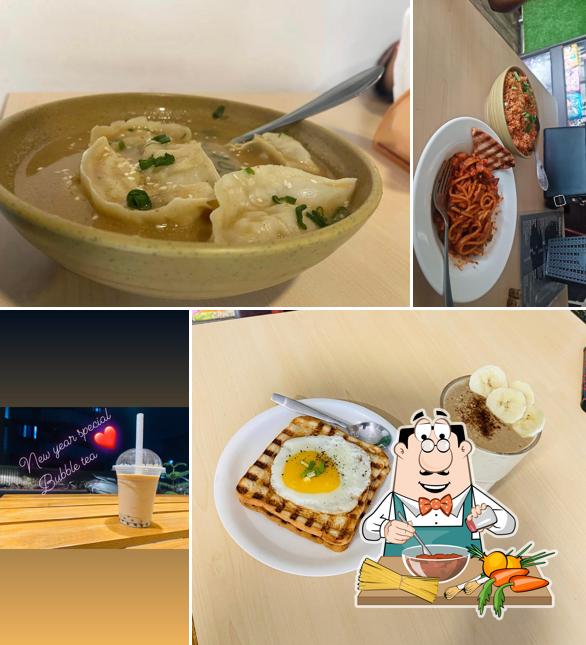 Spaghetti bolognese at Mig Cafe