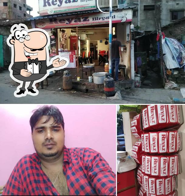 Look at this pic of Reyaz Biryani