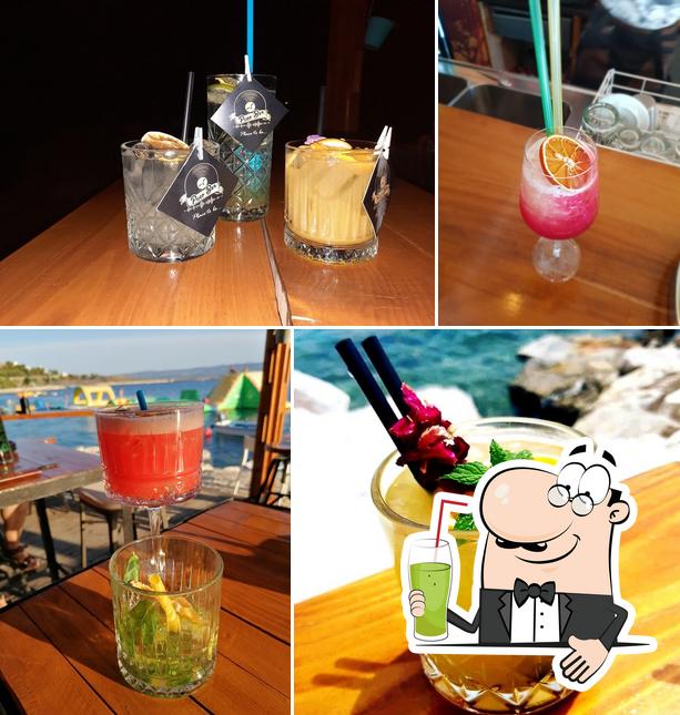 Pino Bar / The place to be....