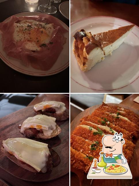 Comida em Huevos de Oro