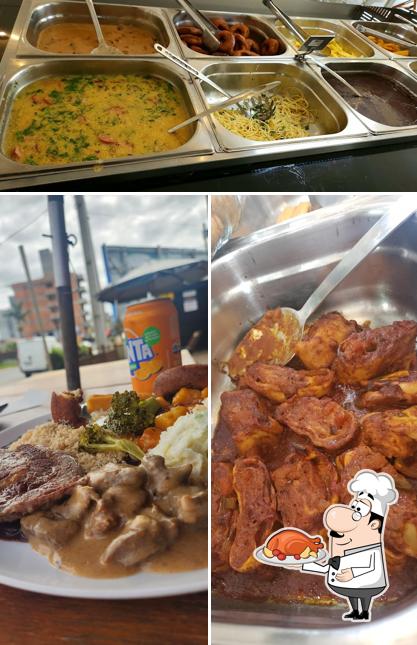 Pato-à-pequim em Restaurante J.A Sabor Brasileiro