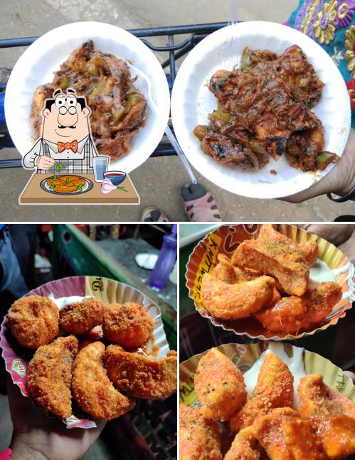 Chicken wings at Yummy Tandoori Momo Stall