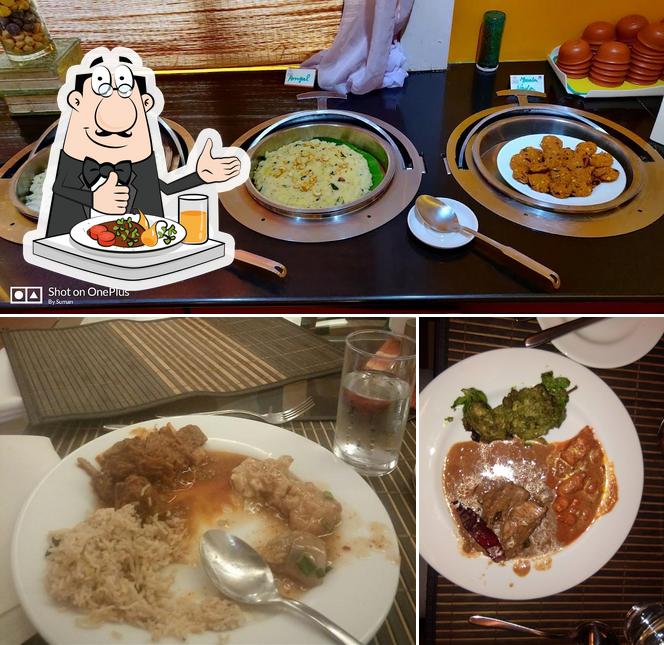 Meals at LE Boulevard Restaurant