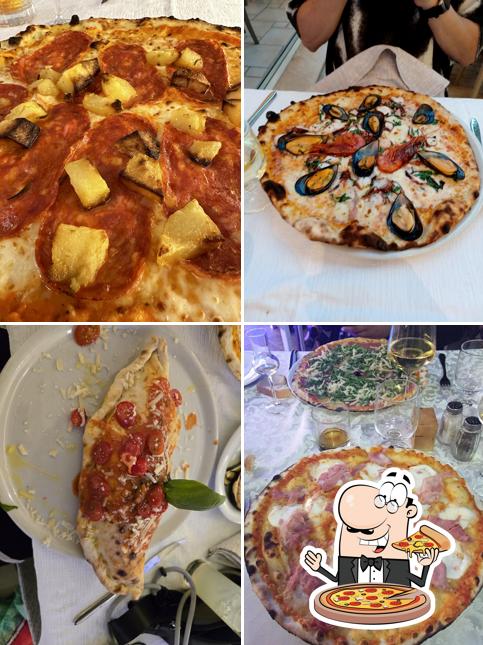 Prenditi una pizza a Ristorante Sa Tankitta