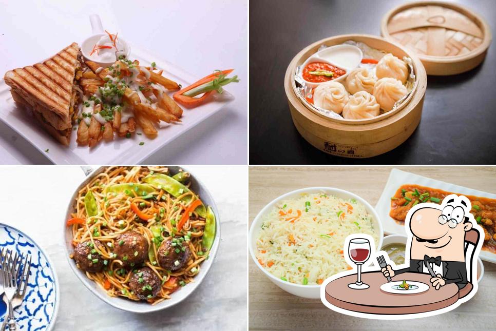 Food at Bhole - The Chai Nashta Point