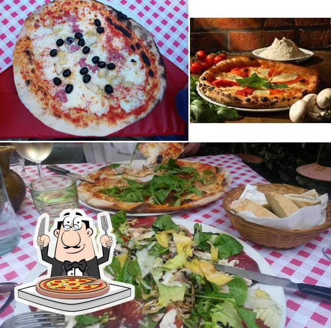 A Pizzeria Moonlight, puoi ordinare una bella pizza