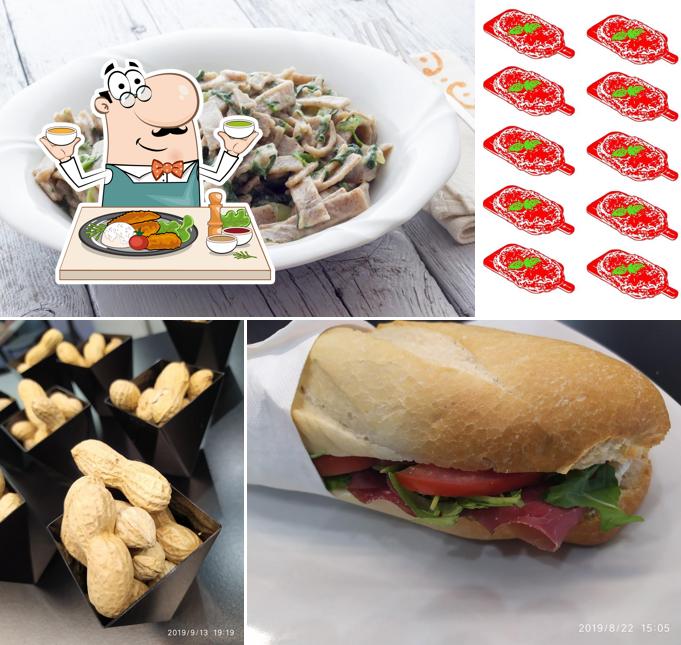 Platti al New Bar Di Massimo Agugliaro