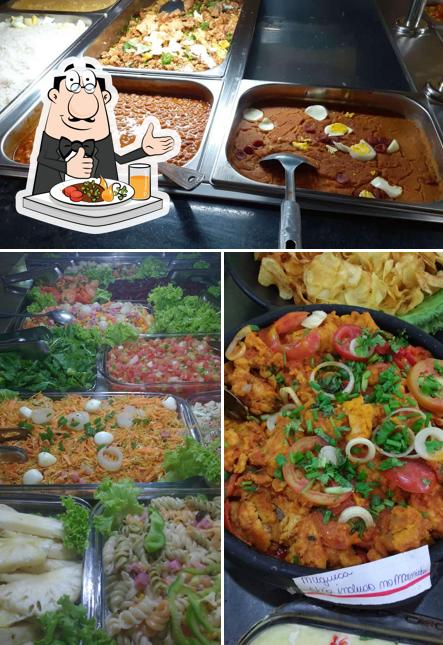 Comida em Restaurante Gostinho de Minas