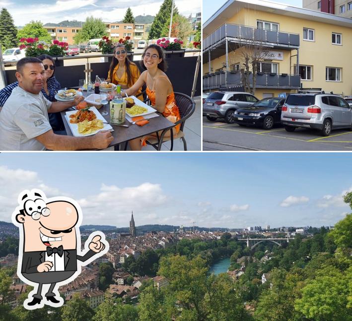 Goditi la vista dagli esterni di Rüti Grill