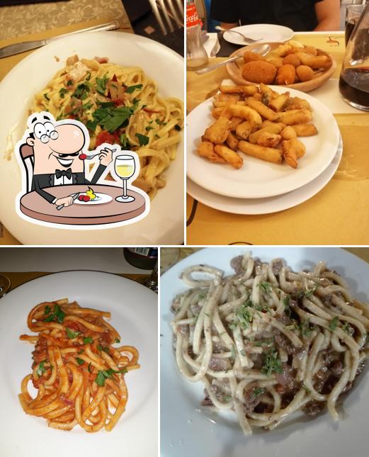 Platti al Ristorante Al Capolinea