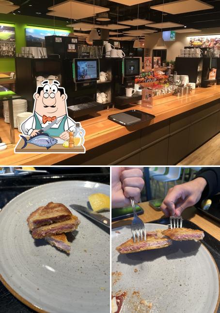 Salmone grigliato al Coop Restaurant Kriens Pilatusmarkt