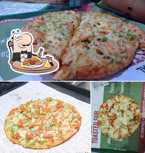 Order pizza at Quiznos