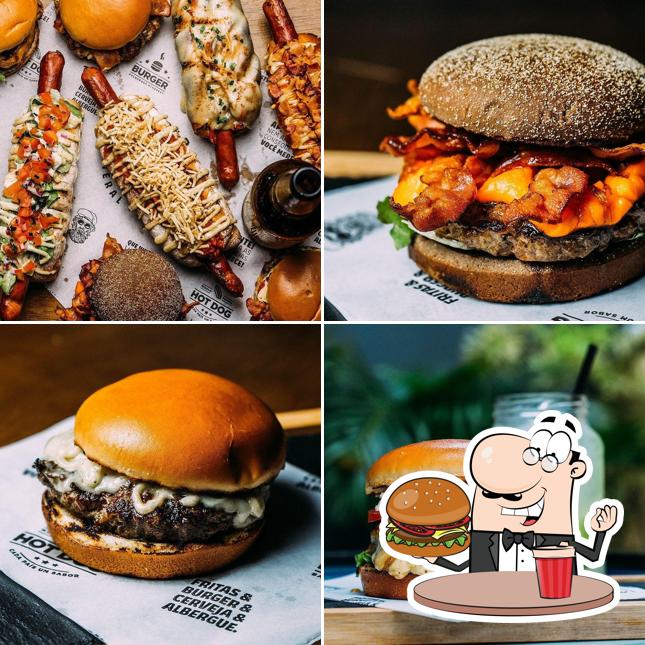 Peça um hambúrguer no Una Pub Joinville