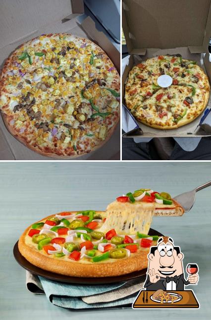 Order various variants of pizza