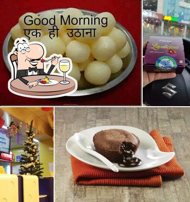 Meals at Domino's Pizza Sector 32A, Ludhiana