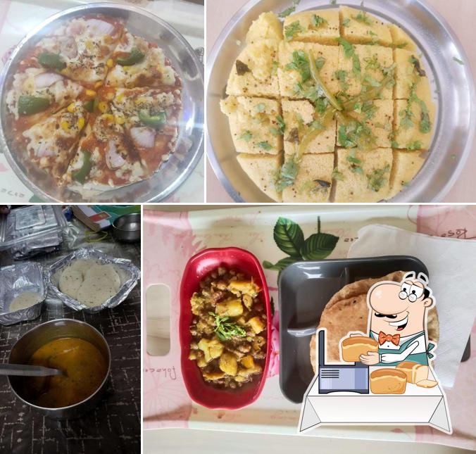 Garlic bread at The NTM Restaurant