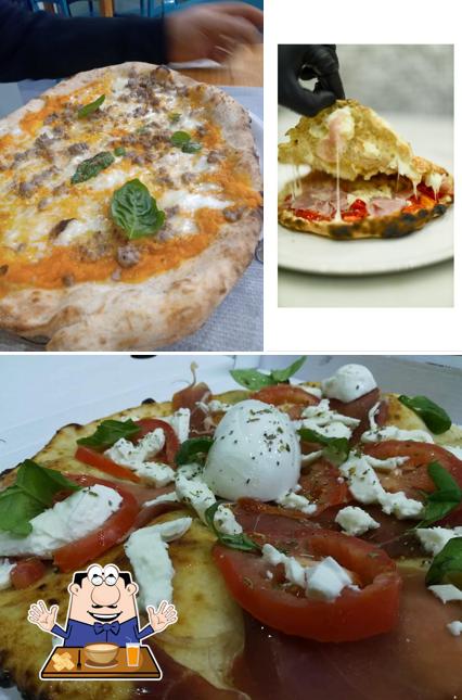 Cibo al Pizzeria Reginella