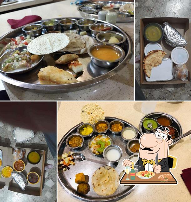 Meals at Kansaar Gujarati Thali