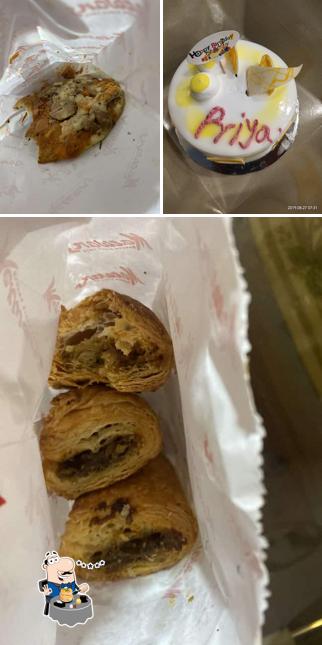 Food at Merwans Cake Stop Dombivali