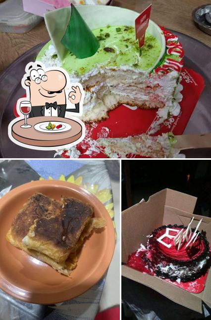 Meals at AMAZING BLAZING CAKES