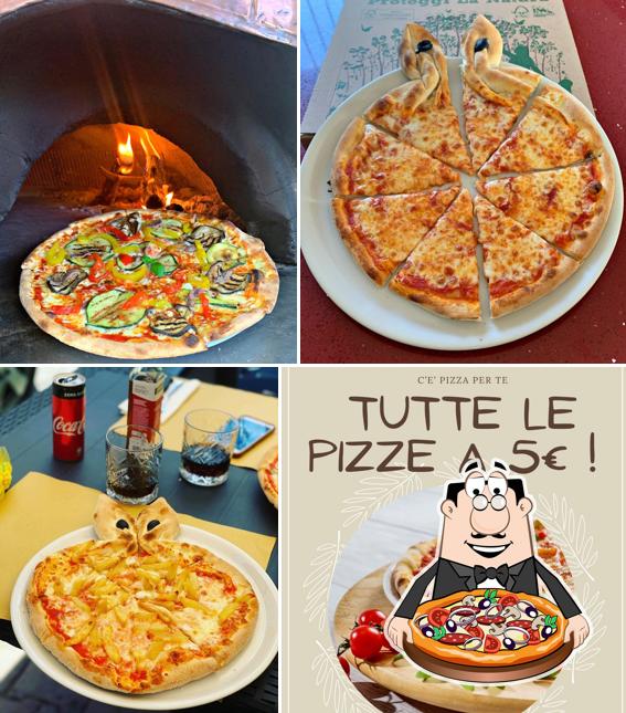 Scegli tra le molte varianti di pizza