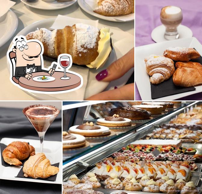 Platti al Pasticceria Buralli