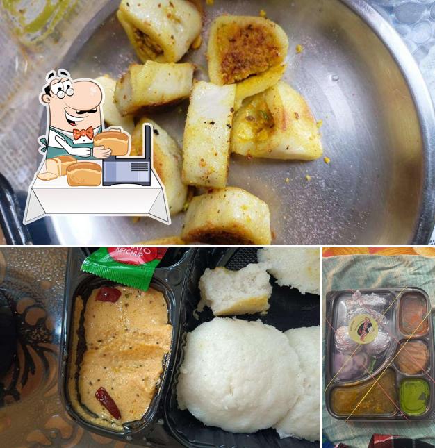 Garlic bread at Taste Bud